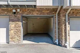 50 Kayser Ln, West Orange Township, NJ 07052 - Photo 20