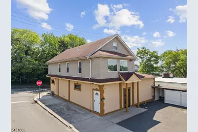 476 Bloy St, Hillside, NJ 07205 - Photo 2