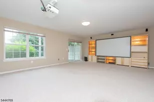 2404 Vantage Ct, Denville, NJ 07834 - Photo 16