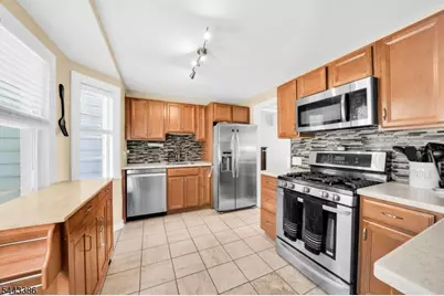 401 Lum Ave, Union Township, NJ 07083 - Photo 8