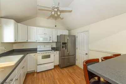 204 Keota Rd, Vernon, NJ 07422 - Photo 10