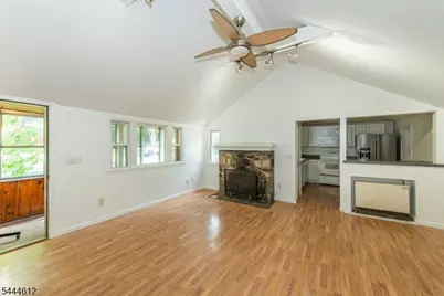 204 Keota Rd, Vernon, NJ 07422 - Photo 8