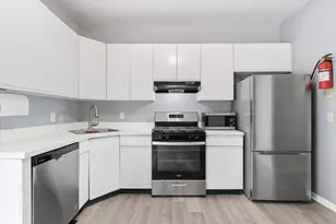 4 Derby St, East Orange, NJ 07018 - Photo 2