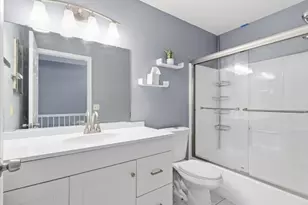 4 Derby St, East Orange, NJ 07018 - Photo 10