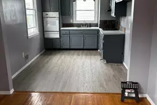 153 Martha Ave, Elmwood Park, NJ 07407 - Photo 4