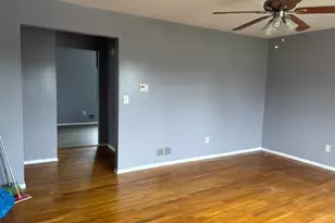 153 Martha Ave, Elmwood Park, NJ 07407 - Photo 16
