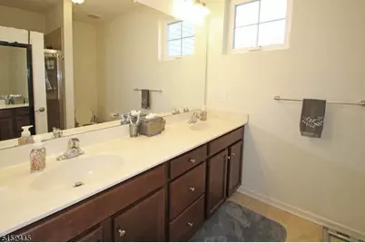 101 Welsh Pl, Morris Plains, NJ 07950 - Photo 14