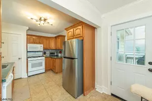 61 Newman Ave, Verona, NJ 07044 - Photo 14