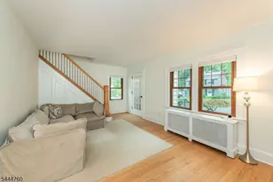 61 Newman Ave, Verona, NJ 07044 - Photo 8