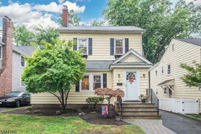 61 Newman Ave, Verona, NJ 07044 - Photo 2
