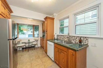 61 Newman Ave, Verona, NJ 07044 - Photo 12
