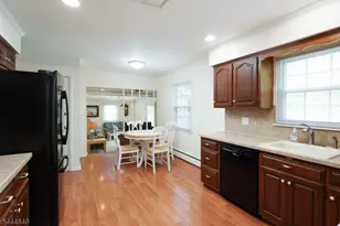 39 St Germain Dr, Clark Township, NJ 07066 - Photo 12