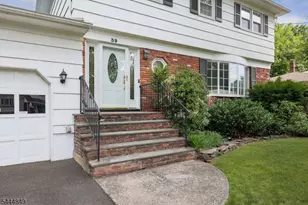 39 St Germain Dr, Clark Township, NJ 07066 - Photo 6