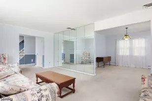 39 St Germain Dr, Clark Township, NJ 07066 - Photo 10