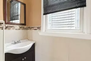 217 N 15th St, East Orange, NJ 07017 - Photo 28