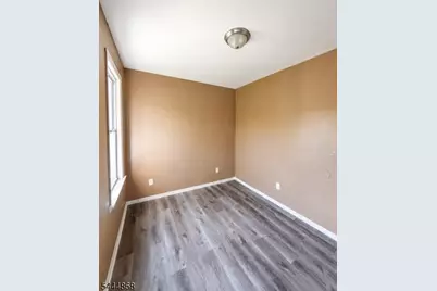 217 N 15th St, East Orange, NJ 07017 - Photo 30
