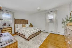 21 Avenue A, Lodi, NJ 07644 - Photo 8