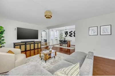 21 Avenue A #1, Lodi, NJ 07644 - Photo 2