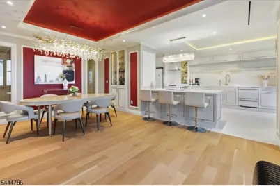 100 Carlyle Drive #VG6, Cliffside Park, NJ 07072 - Photo 10