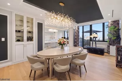 100 Carlyle Drive #VG6, Cliffside Park, NJ 07072 - Photo 8