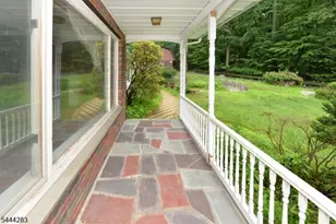 105 Ricker Dr, Ringwood, NJ 07456 - Photo 4