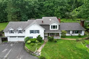 105 Ricker Dr, Ringwood, NJ 07456 - Photo 1