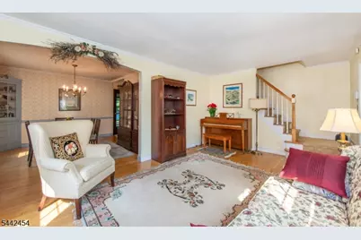 906 Maurice Ave, Rahway, NJ 07065 - Photo 6