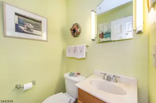 906 Maurice Ave, Rahway, NJ 07065 - Photo 14
