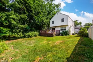 906 Maurice Ave, Rahway, NJ 07065 - Photo 24