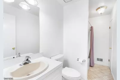 250 Ridgedale Ave Unit #V1, Florham Park, NJ 07932 - Photo 22
