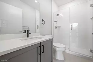 175 Morris St, Morristown, NJ 07960 - Photo 18