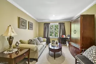 9 Steeplechase Ln, Franklin Township, NJ 08802 - Photo 18