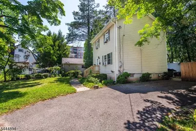 19 Franklin Pl, Hackensack, NJ 07601 - Photo 30