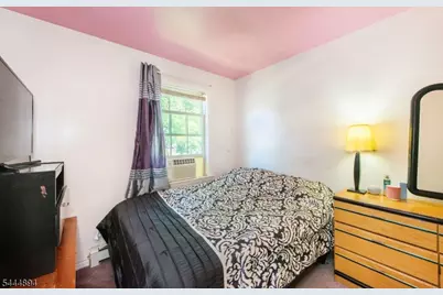 19 Franklin Pl, Hackensack, NJ 07601 - Photo 20