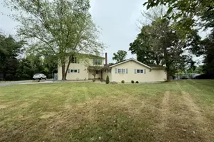 24 Beardslee Rd, Millstone Borough, NJ 08844 - Photo 1