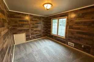 24 Beardslee Rd, Millstone Borough, NJ 08844 - Photo 4