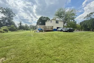 24 Beardslee Rd, Millstone Borough, NJ 08844 - Photo 32