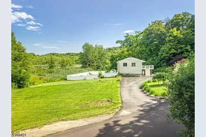 8 Pond Dr, Vernon, NJ 07422 - Photo 36