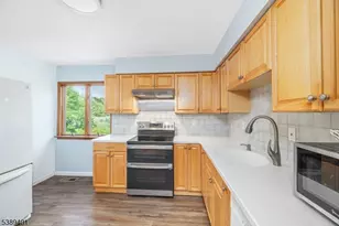 8 Pond Dr, Vernon, NJ 07422 - Photo 12