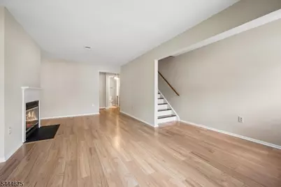 2902 Hemlock Pl, Bernards Township, NJ 07920 - Photo 8