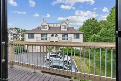2902 Hemlock Pl, Bernards Township, NJ 07920 - Photo 10