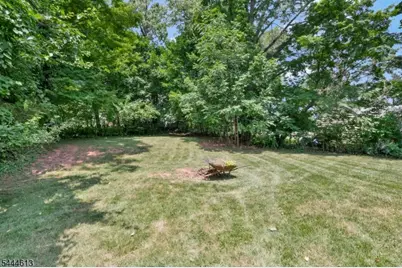 263 N Jackson Ave, North Plainfield, NJ 07060 - Photo 32
