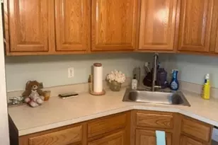 4 Colgate Dr, Newark, NJ 07103 - Photo 6