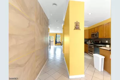 72 Albert Ct, Parsippany, NJ 07054 - Photo 12