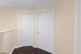 72 Albert Ct, Parsippany, NJ 07054 - Photo 40