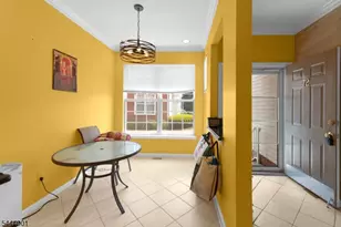 72 Albert Ct, Parsippany, NJ 07054 - Photo 30