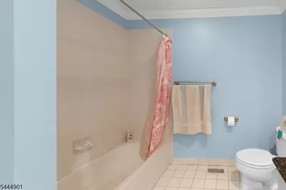 72 Albert Ct, Parsippany, NJ 07054 - Photo 36