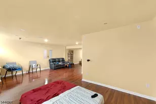 72 Albert Ct, Parsippany, NJ 07054 - Photo 42