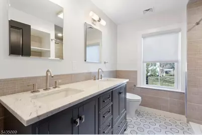 15 Main St, Clinton Township, NJ 08801 - Photo 20