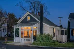 15A Main St, Clinton Township, NJ 08801 - Photo 2